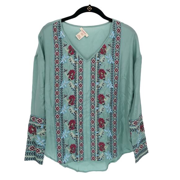 Sundance Silk Top Blouse Size XS Embroidered Floral V Neck 100% Silk Tunic Boho - Picture 1 of 6
